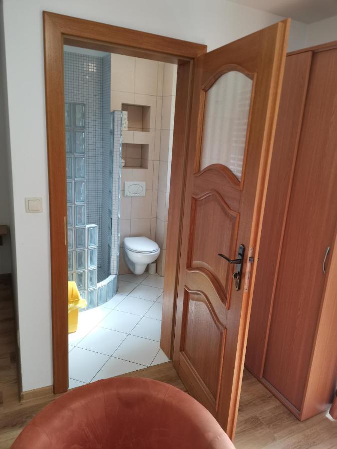 Апартаменты Dom Przy Plazy Дзивновек Экстерьер фото